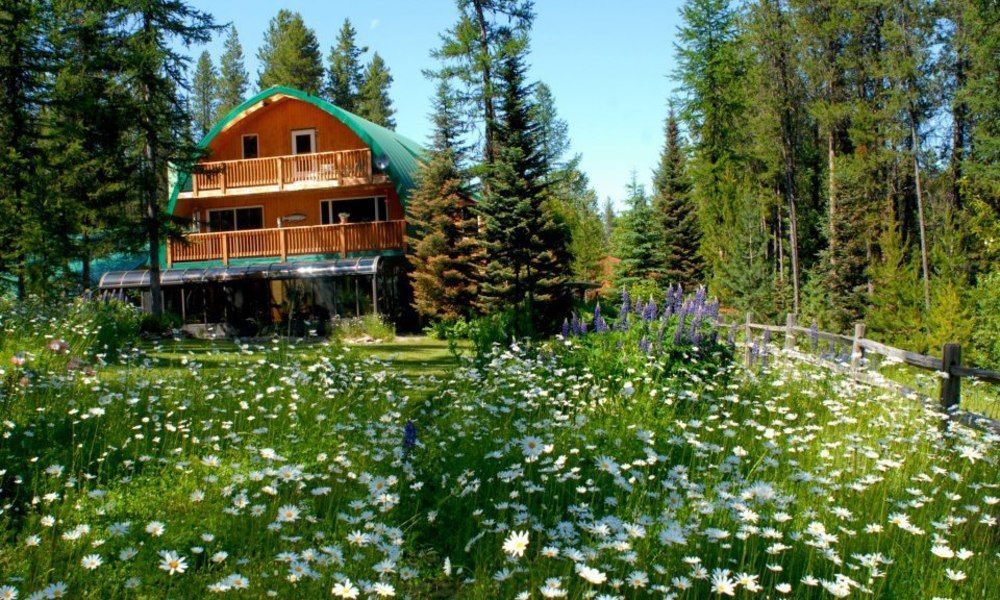 Moss Mountain Inn Columbia Falls Exterior photo